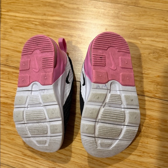 Nike and Keens shoe bundles - infant sizes - Picture 6 of 6